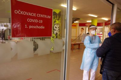 V Nemocnici AGEL Košice-Šaca zaznamenávajú znižovanie počtu pozitívnych pacientov