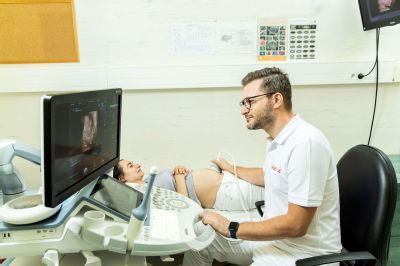 Nový odporúčaný postup v prípade patologického tehotenstva výrazne zlepší starostlivosť o tehotné ženy na Slovensku