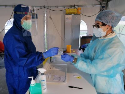 V Nemocnici AGEL Košice-Šaca otestovali 3570 ľudí. Do celoplošného testovania sa zapojilo 127 zdravotníkov nemocnice