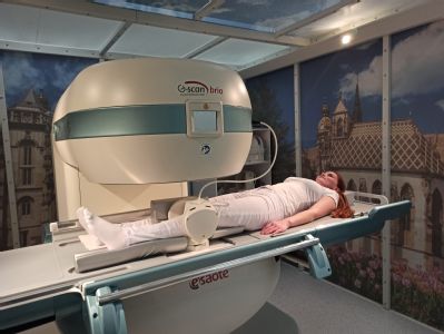 Magnetickej rezonancie sa v Nemocnici AGEL Košice-Šaca nemusia obávať ani klaustrofobici
