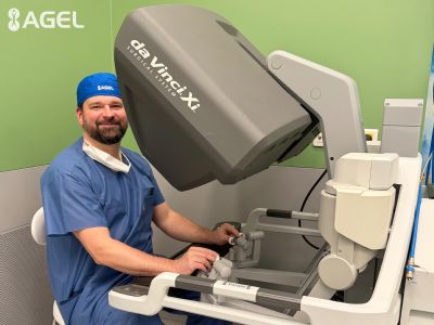 Robotické operácie hernií a resekcií hrubého čreva: Ako vyzerá príprava, priebeh a rekonvalescencia po zákroku?
