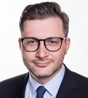 Doc. MUDr. Erik Dosedla, PhD., MBA.